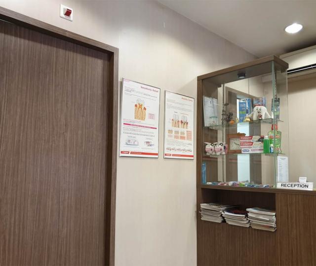 Citizen Dental Surgery located at Bukit Panjang, West Region Citizen Dental Surgery located at Bukit Panjang, West Region