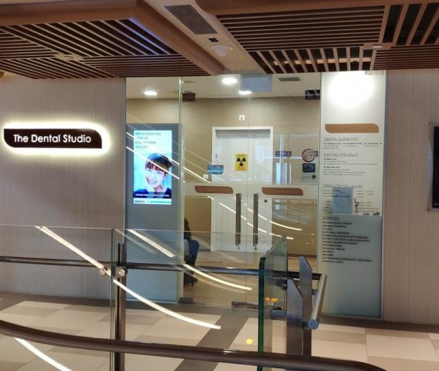 The Dental Studio at OUE Downtown Gallery located at Central Area, Central Region The Dental Studio at OUE Downtown Gallery located at Central Area, Central Region