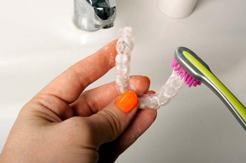 How to Clean Invisalign - Expert Tips for Best Results | Dentaleh